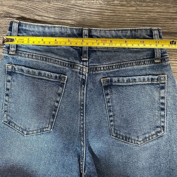 Art Class Blue Distressed Straight Leg Jeans - Picture 7 of 11